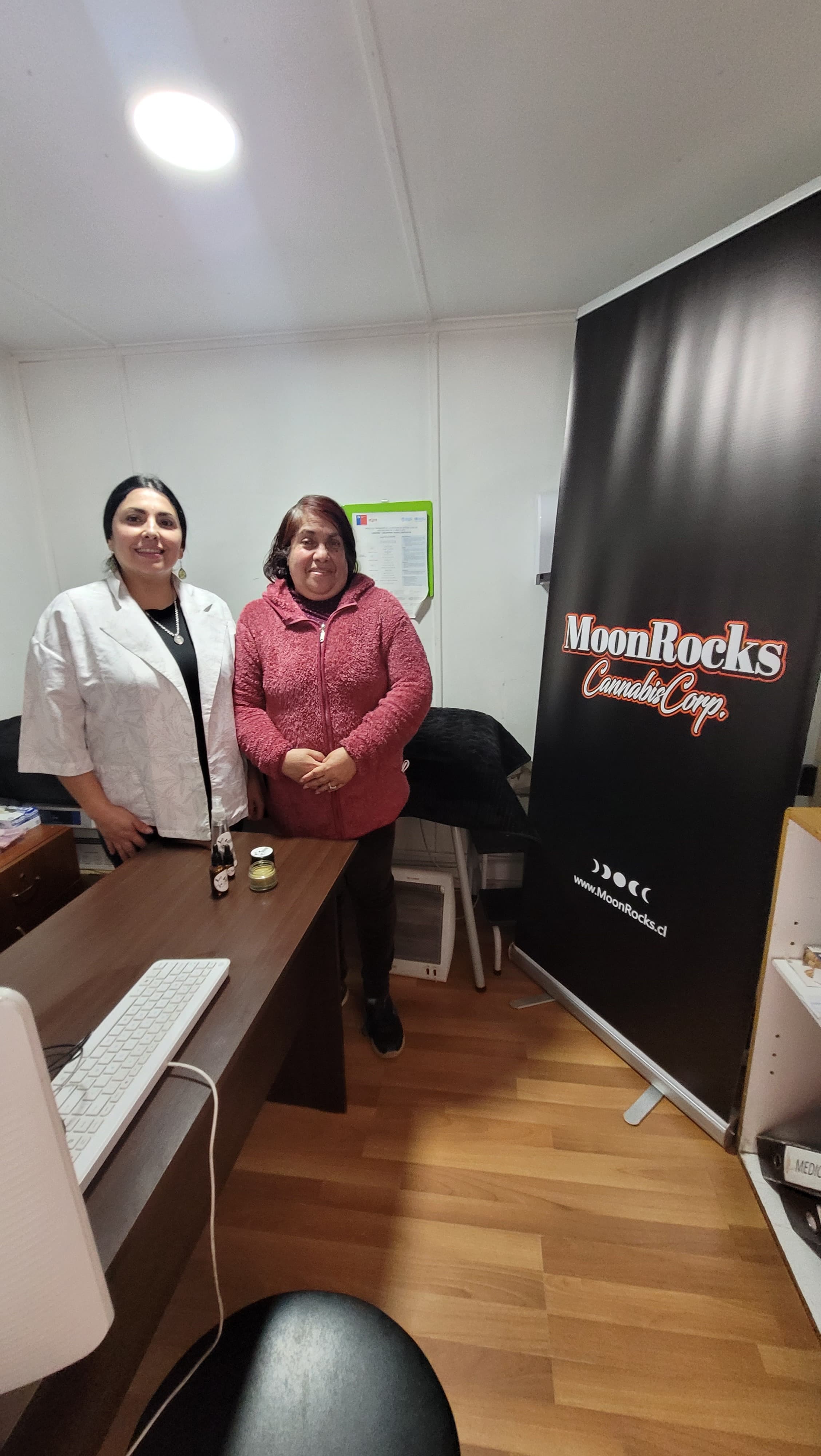 Pausa Saludable – Masajes Terapéuticos con Plantas Medicinales en CECOSF